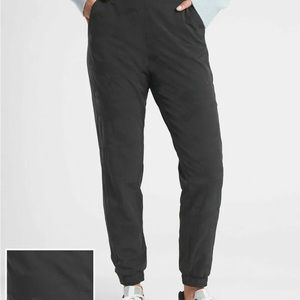 athleta brooklyn textured jogger black